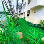 Apto encantador muito bem localizado no Itaguá!
